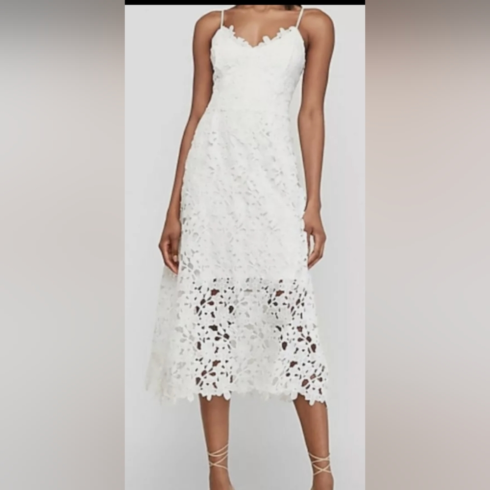 Beautiful Express LONG White Floral Lace Dress Size S